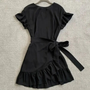 Aritzia Wilfred Ninette Ruffle Drape Dress Black Size Medium